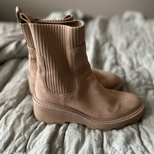 Dolce Vita Hoven H2O Platform Boot